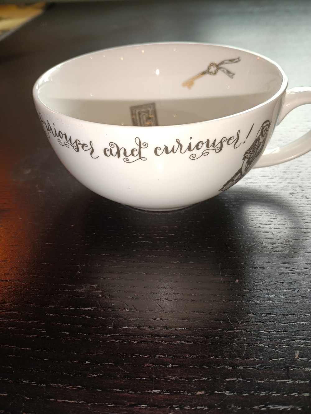 Alice In Wonderland Tea For One Set - Picture 11 of 12